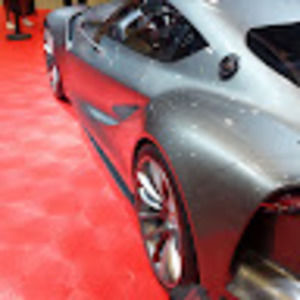 Meet your Posher, Gil